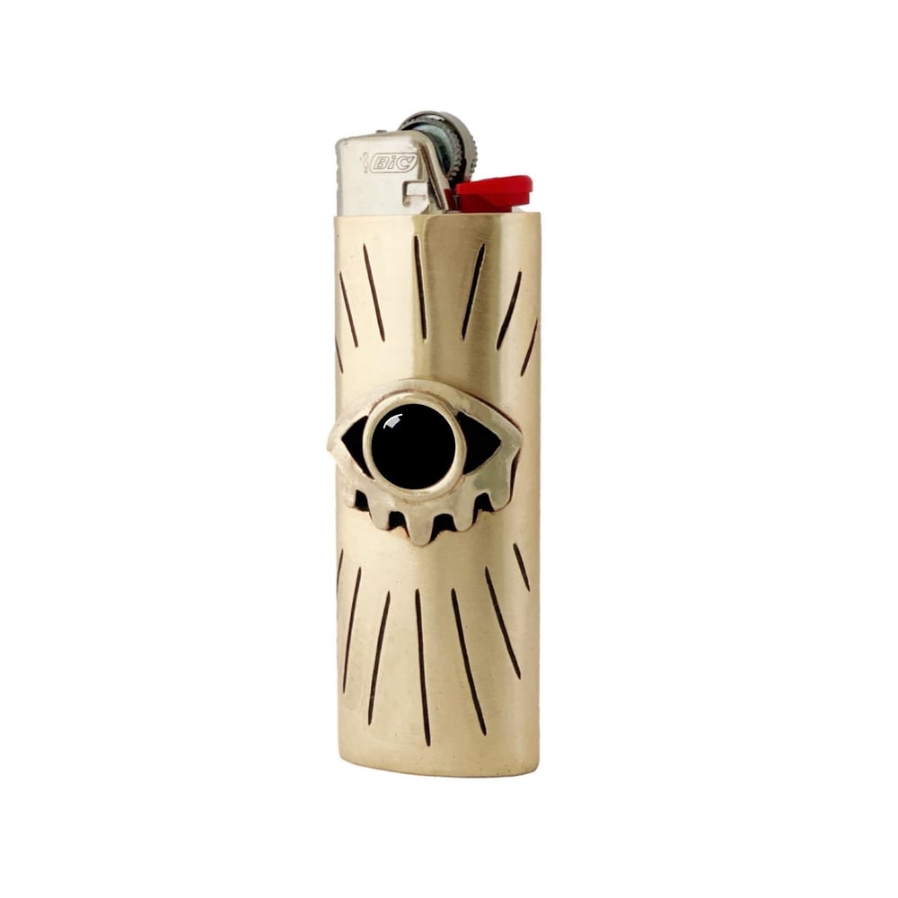 Large Eye with Lashes Lighter Case with Black Onyx | Therese